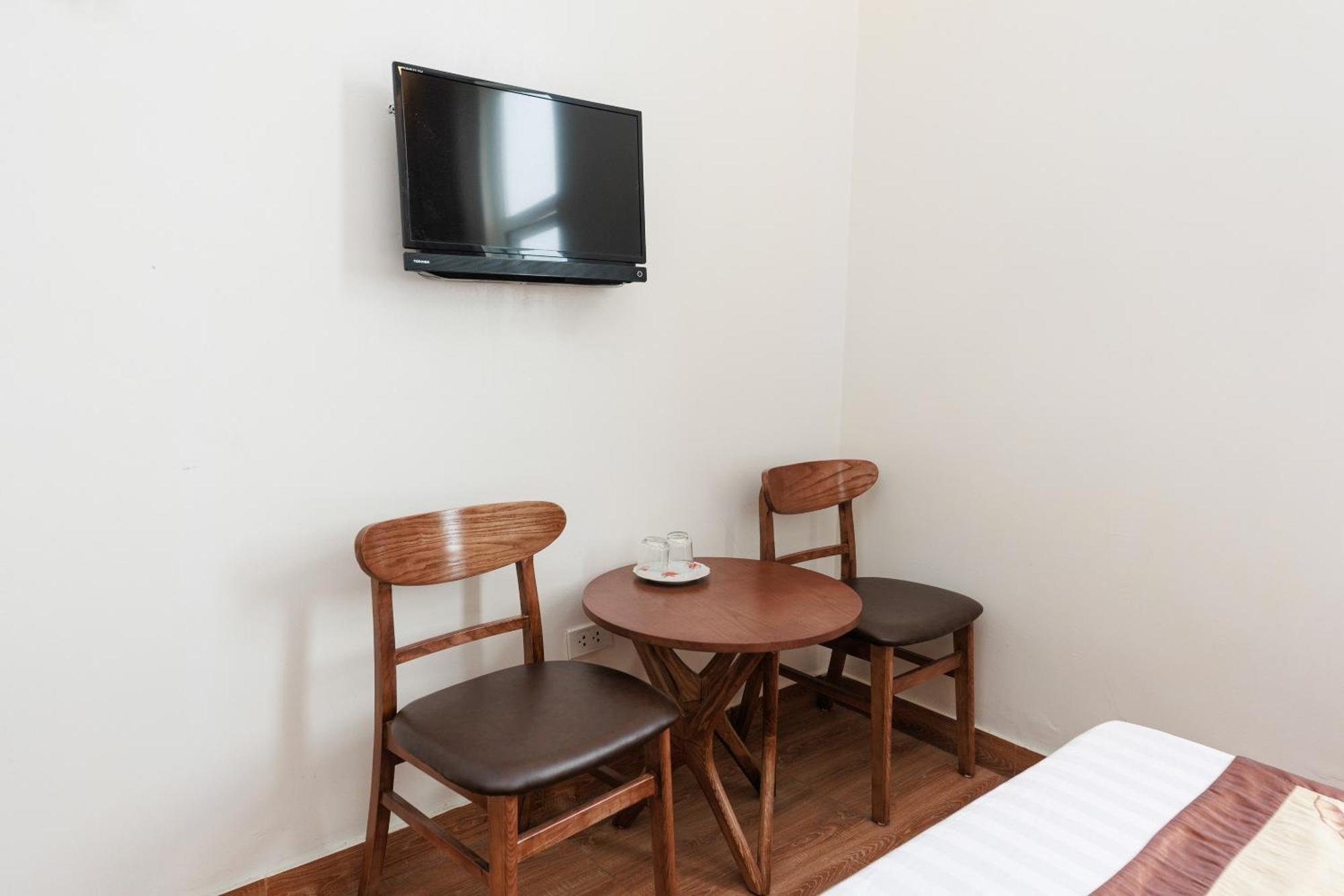 Oyo 472 Lenka Hotel Hanoi Exterior photo
