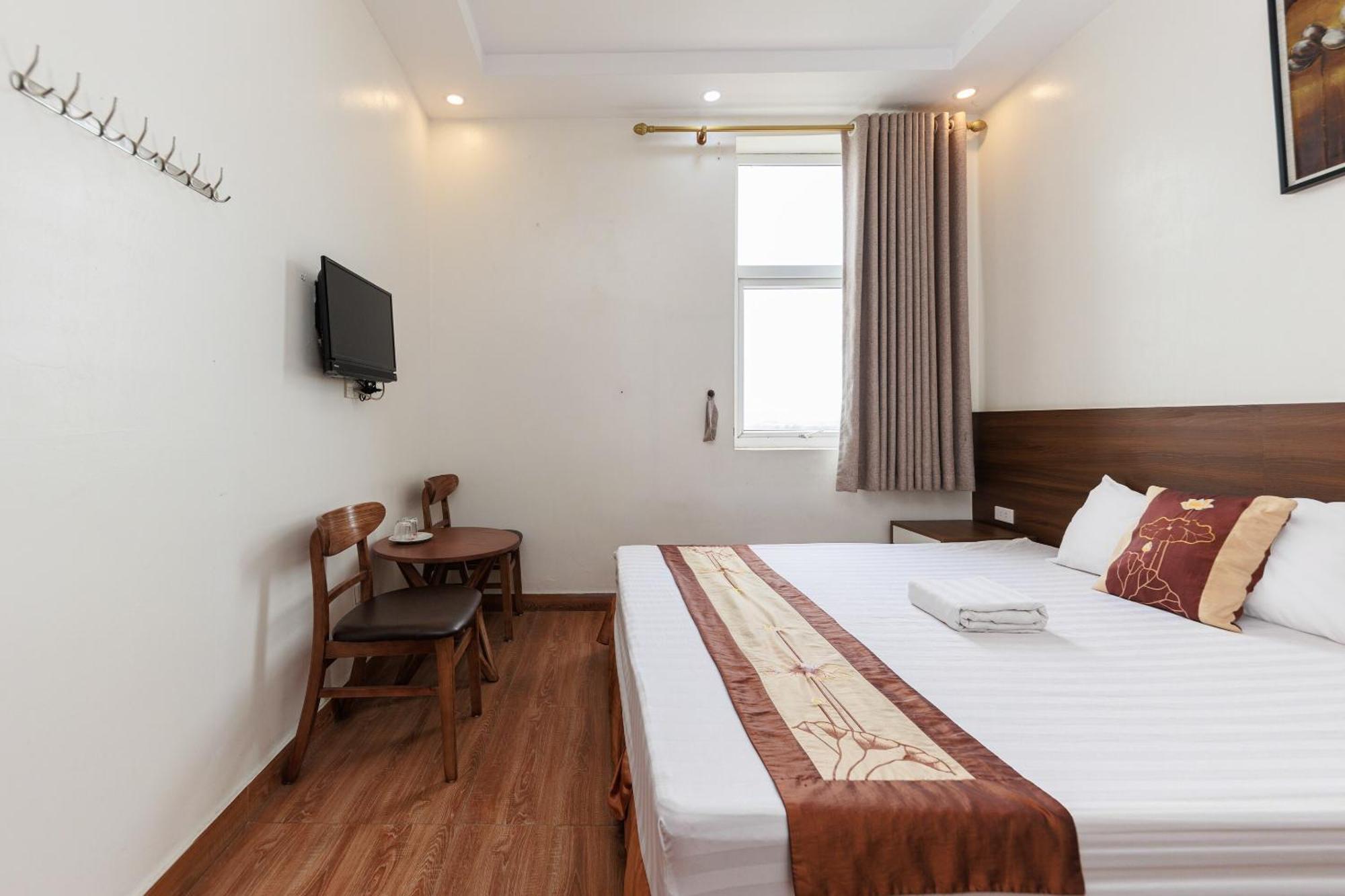 Oyo 472 Lenka Hotel Hanoi Exterior photo