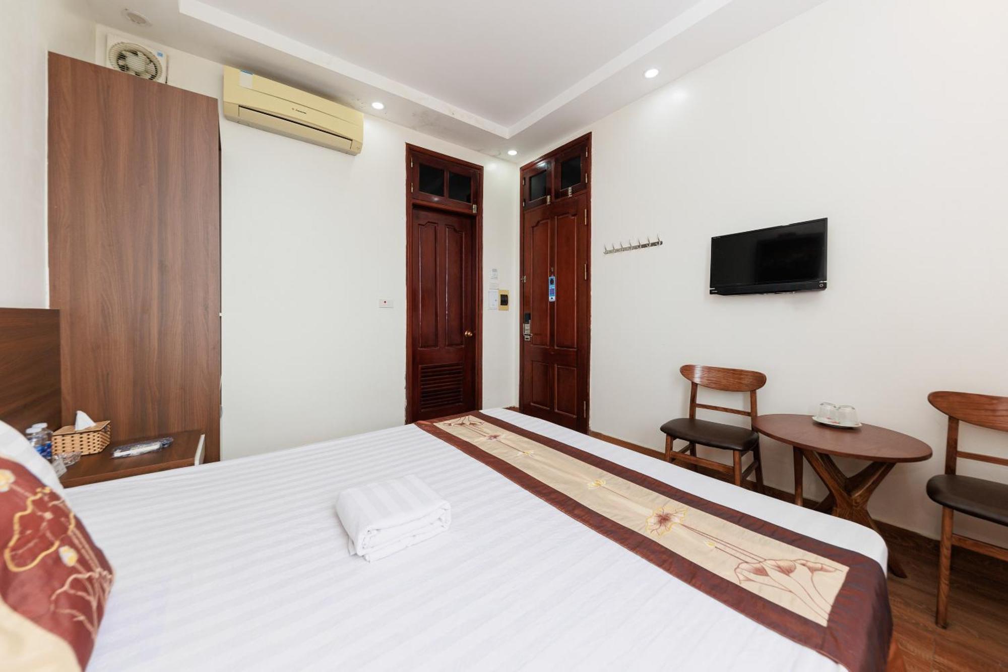 Oyo 472 Lenka Hotel Hanoi Exterior photo