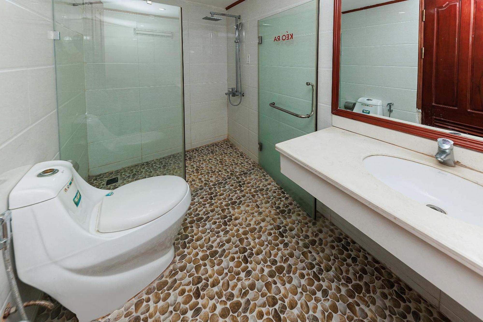Oyo 472 Lenka Hotel Hanoi Exterior photo