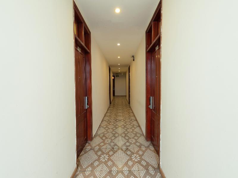 Oyo 472 Lenka Hotel Hanoi Exterior photo