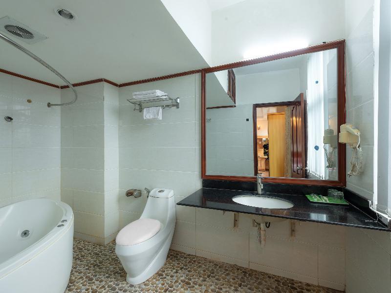 Oyo 472 Lenka Hotel Hanoi Exterior photo